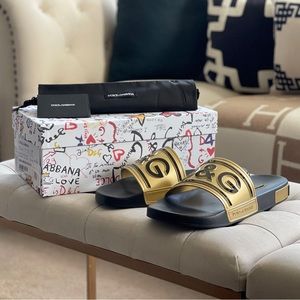 Dolce & Gabbana Black/Gold Rubber Slide
